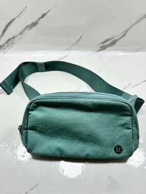 Lululemon Teal Waist Bag